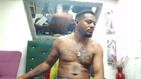 Snapshot of blade_foxx chatting on 28, 12, 2024 Richard online show from 28, 12, 2024