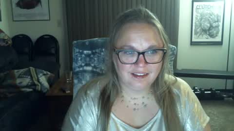 bladesizzo3111 online show from 15, 6, 2026