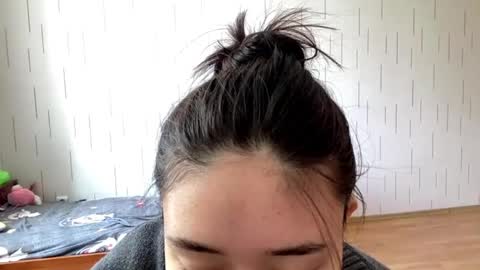 Snapshot of blairstassen chatting on 22, 4, 2026 Mila online show from 22, 4, 2026