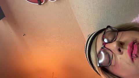 Snapshot of blakelytgirl chatting on 17, 1, 2025 Blakely Morningstar online show from 17, 1, 2025