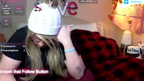 Snapshot of blakelytgirl chatting on 25, 2, 2025 Blakely Morningstar online show from 25, 2, 2025