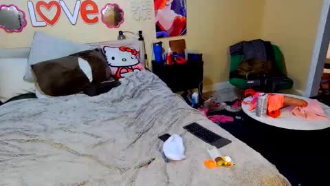 Blakely Morningstar   online show from 26, 2, 2026