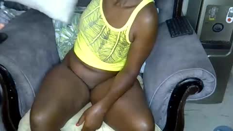Snapshot of blaqgirl_ chatting on 13, 4, 2026 blaqgirl_ online show from 13, 4, 2026
