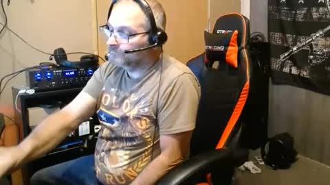 Snapshot of blazingslow chatting on 26, 10, 2025 blazingslow online show from 26, 10, 2025