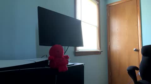 Snapshot of blissfulfoxtrot chatting on 9, 3, 2026 Blissful Foxtrot online show from 9, 3, 2026