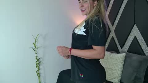 alejandra online show from 14, 6, 2026