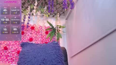 blonde_squirt_ online show from 13, 2, 2026