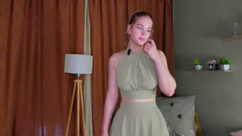 Snapshot of blondensinful chatting on 22, 6, 2026 blondensinful online show from 22, 6, 2026