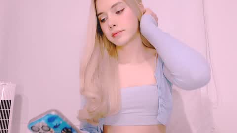 zoey  madisson 3 online show from 30, 12, 2024