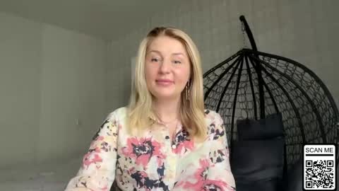 blondie_xoxoxo online show from 20, 4, 2026