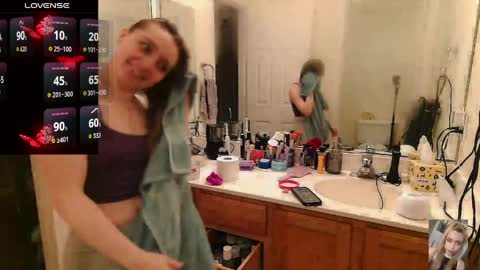 Snapshot of blondiebubblebooty chatting on 7, 4, 2026 Bubbles online show from 7, 4, 2026