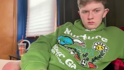 Snapshot of blondiedicks1 chatting on 6, 1, 2026 blondiedicks1 online show from 6, 1, 2026