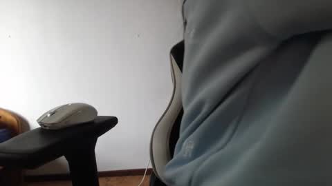 Snapshot of blondyelena chatting on 1, 6, 2026 blondyelena online show from 1, 6, 2026