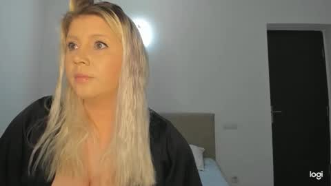 blondysarah online show from 21, 12, 2025