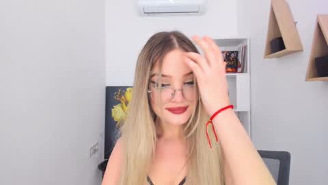 Sophia online show from 26, 1, 2025