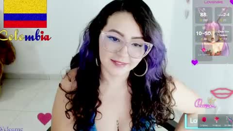 Snapshot of blue_dance chatting on 27, 7, 2026 susan online show from 27, 7, 2026