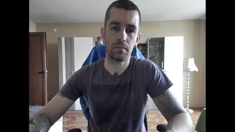 Runaway online show from 27, 2, 2025