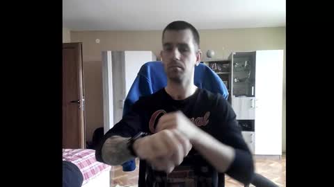 Runaway online show from 7, 2, 2026