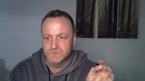 Snapshot of blue_eyes_paul chatting on 6, 4, 2026 blue_eyes_paul online show from 6, 4, 2026