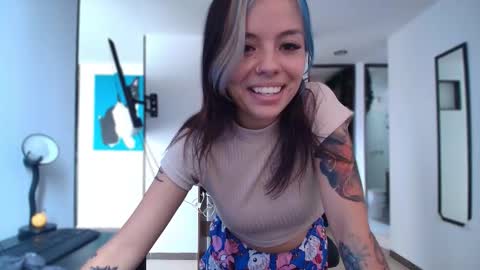 Alice bleu for friends  online show from 27, 11, 2025