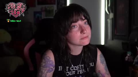 Snapshot of blueasfuck chatting on 13, 6, 2026 Blue online show from 13, 6, 2026