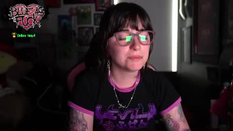 Snapshot of blueasfuck chatting on 27, 6, 2026 Blue online show from 27, 6, 2026