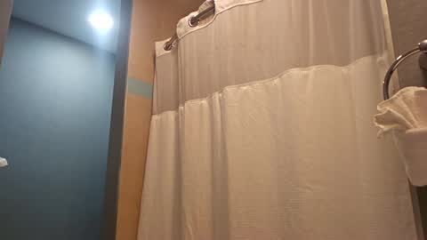 Snapshot of bluecollarfck chatting on 24, 12, 2024 Dominick Wyte online show from 24, 12, 2024