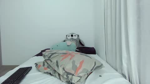 Snapshot of bluediamond_ chatting on 20, 2, 2025 bluediamond_ online show from 20, 2, 2025