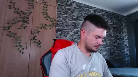 blueeyeboy0 online show from 26, 2, 2026