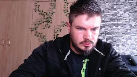 blueeyeboy0 online show from 1, 6, 2026
