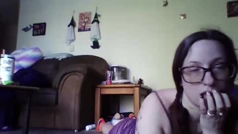 Blueeyedbeauty online show from 1, 5, 2026
