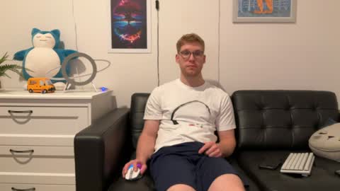 blueeyedtallguy online show from 14, 12, 2024