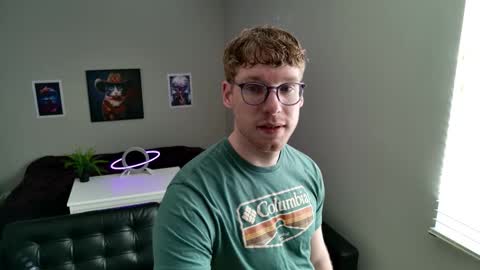 Snapshot of blueeyedtallguy chatting on 26, 2, 2026 blueeyedtallguy online show from 26, 2, 2026