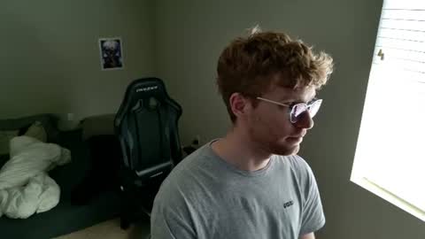 blueeyedtallguy online show from 12, 7, 2026