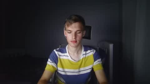 bluegaze6227724 online show from 27, 11, 2025