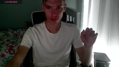 bluegaze6227724 online show from 23, 12, 2025