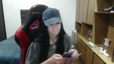 bluegoddessstoned online show from 19, 9, 2025