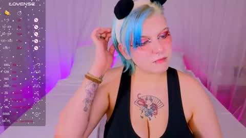 Hi my name is Lunaray online show from 30, 9, 2025