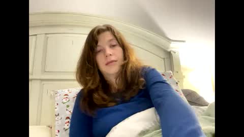 blueroses0827 online show from 9, 3, 2026