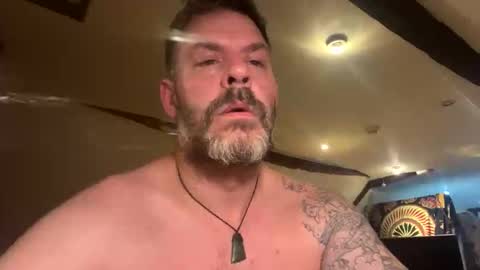 Snapshot of blueylouie8383 chatting on 25, 9, 2025 Blueyloey online show from 25, 9, 2025