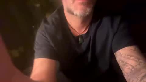 Blueyloey online show from 17, 11, 2025