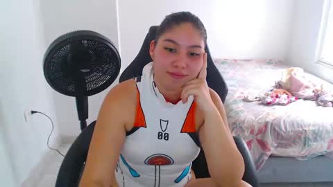 Snapshot of blumbum chatting on 26, 4, 2026 Hey guysI am BrendaWelcome my room online show from 26, 4, 2026