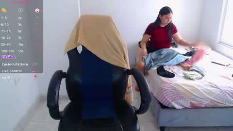 Snapshot of blumbum chatting on 2, 5, 2026 Hey guysI am BrendaWelcome my room online show from 2, 5, 2026