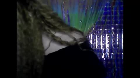 blushing_star online show from 5, 3, 2025