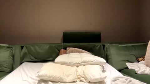 Snapshot of bluskyzz chatting on 3, 2, 2025 BluSky online show from 3, 2, 2025