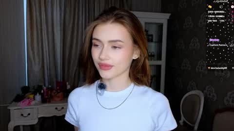 Snapshot of bluuemarine chatting on 6, 6, 2026 Mary online show from 6, 6, 2026