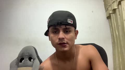 Snapshot of bob_pettersonn chatting on 22, 12, 2024 Bob  INDEPENDENT MODEL online show from 22, 12, 2024