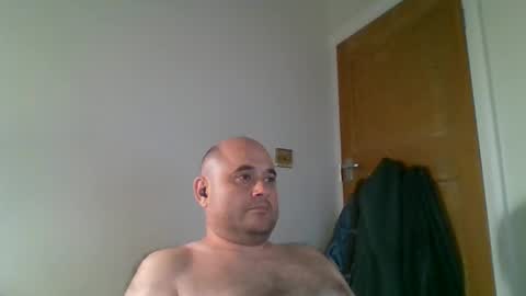 Snapshot of bobabator chatting on 10, 9, 2025 bobabator online show from 10, 9, 2025