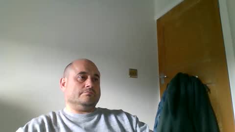 Snapshot of bobabator chatting on 13, 9, 2025 bobabator online show from 13, 9, 2025