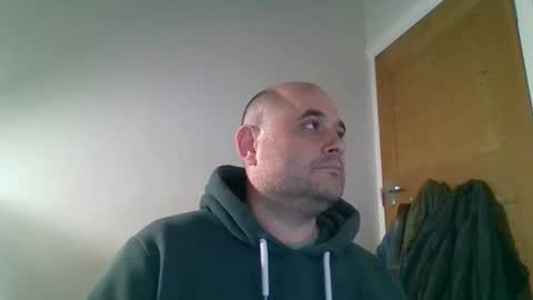 Snapshot of bobabator chatting on 6, 2, 2026 bobabator online show from 6, 2, 2026